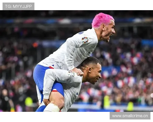 格列兹曼与姆巴佩战术角色及体系适配度对比分析