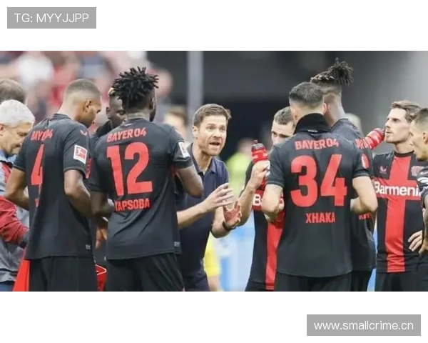 拜仁更衣室矛盾传闻增加：球队内部稳定性面临考验，对赛季走势形成制约